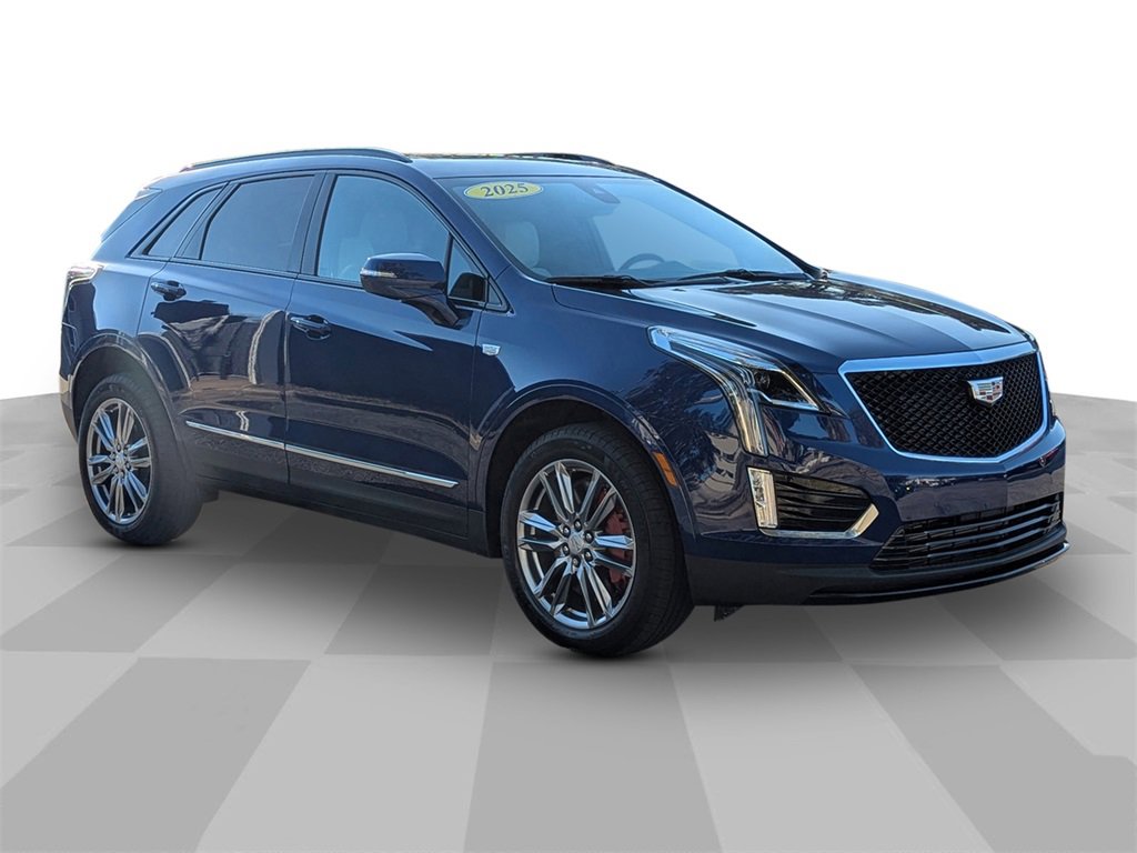 2025 Cadillac XT5 Sport's photo