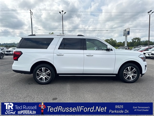 2023 Ford Expedition MAX Limited photo 4