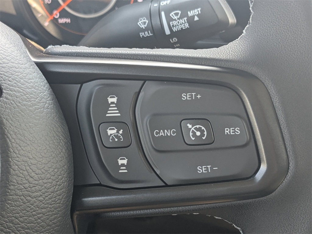 2025 Jeep Gladiator Sport S photo 26