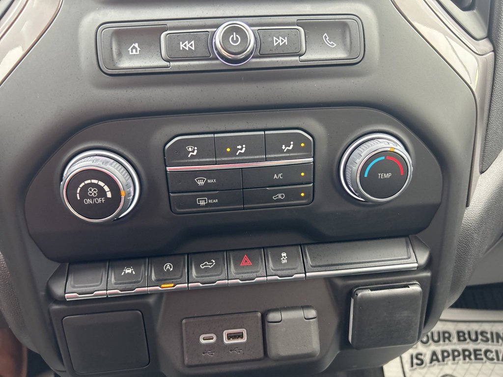 2022 Chevrolet Silverado 1500 Custom photo 18