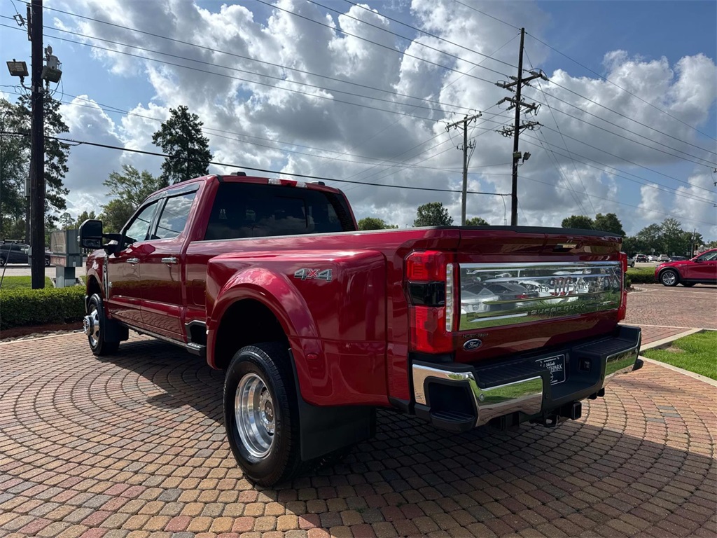 2024 Ford F-350 King Ranch photo 4