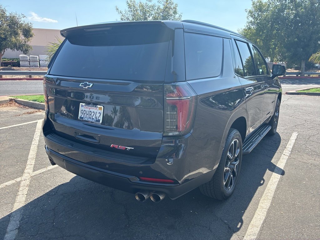 2025 Chevrolet Tahoe RST photo 3
