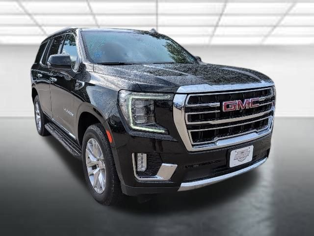 2022 GMC Yukon SLT's photo