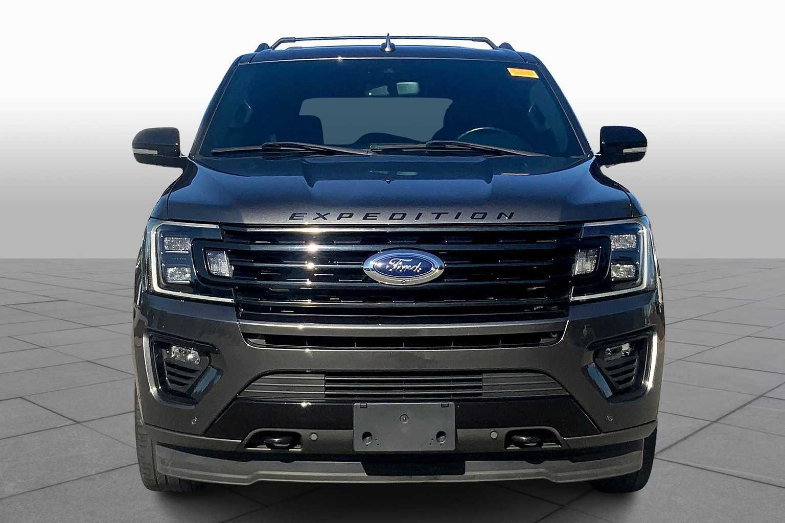 2021 Ford Expedition Limited photo 3