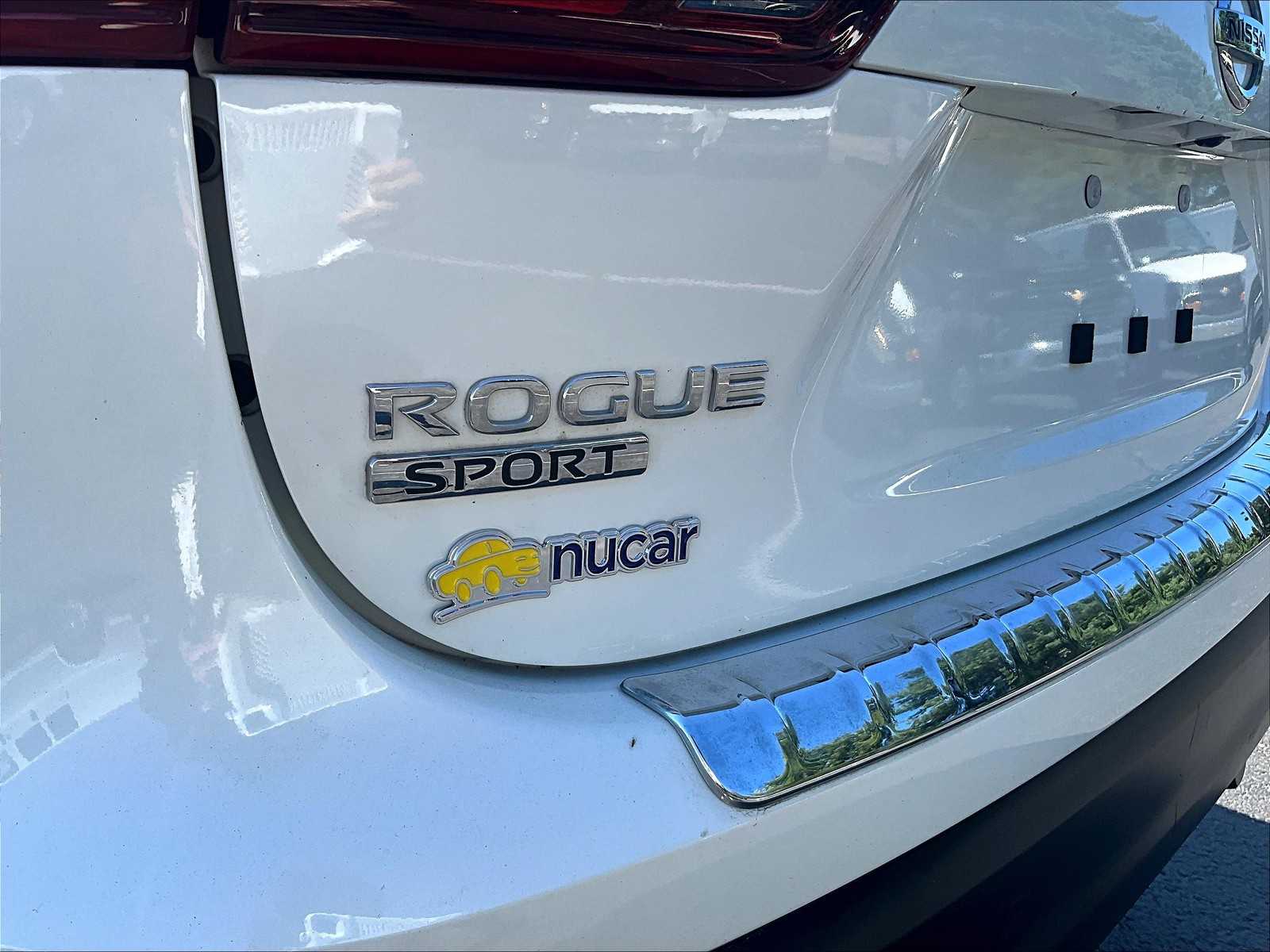 2018 Nissan Rogue Sport SL photo 28