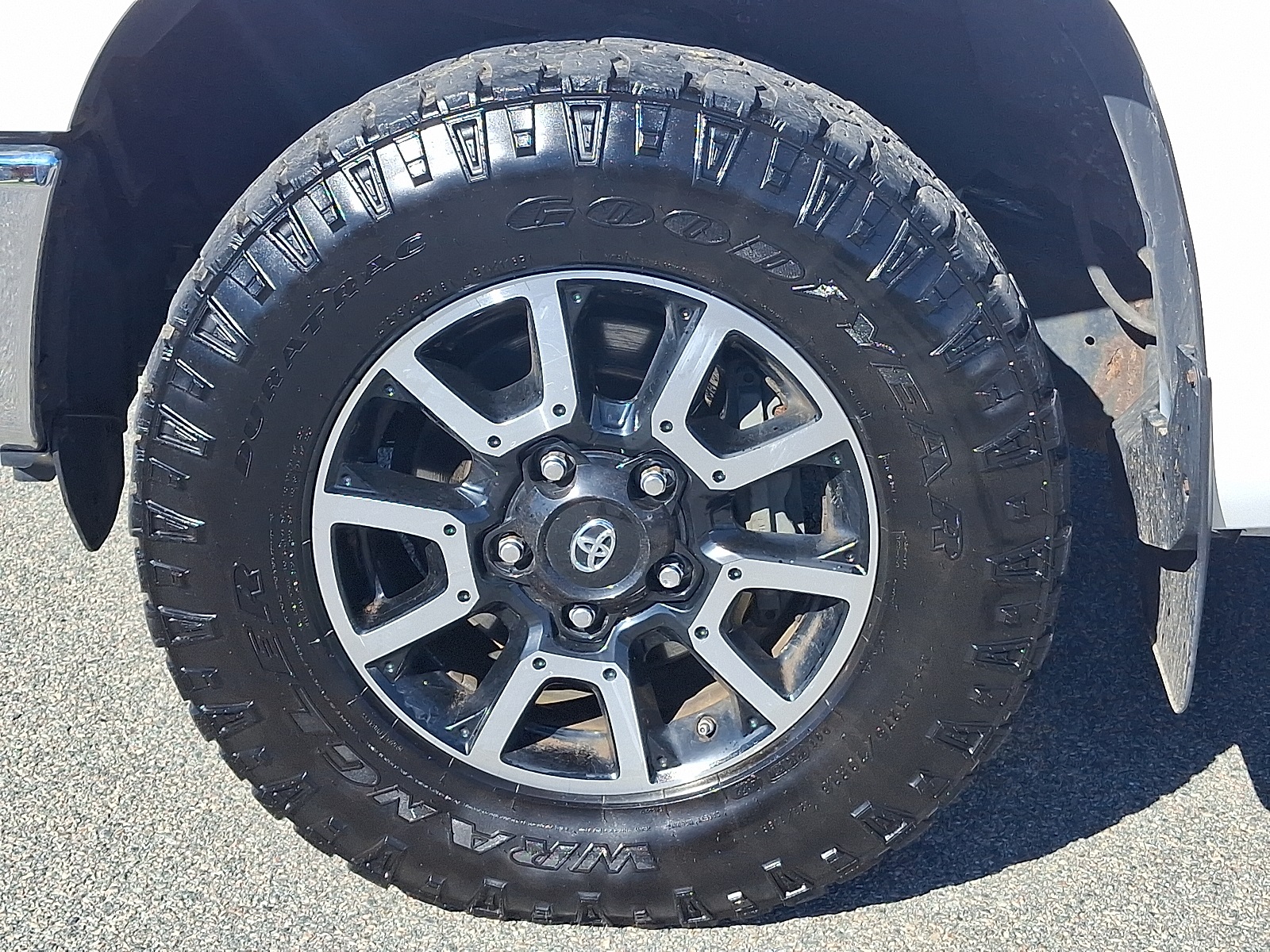 2017 Toyota Tundra TRD Pro photo 8