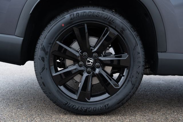 2025 Honda Pilot Black Edition photo 11