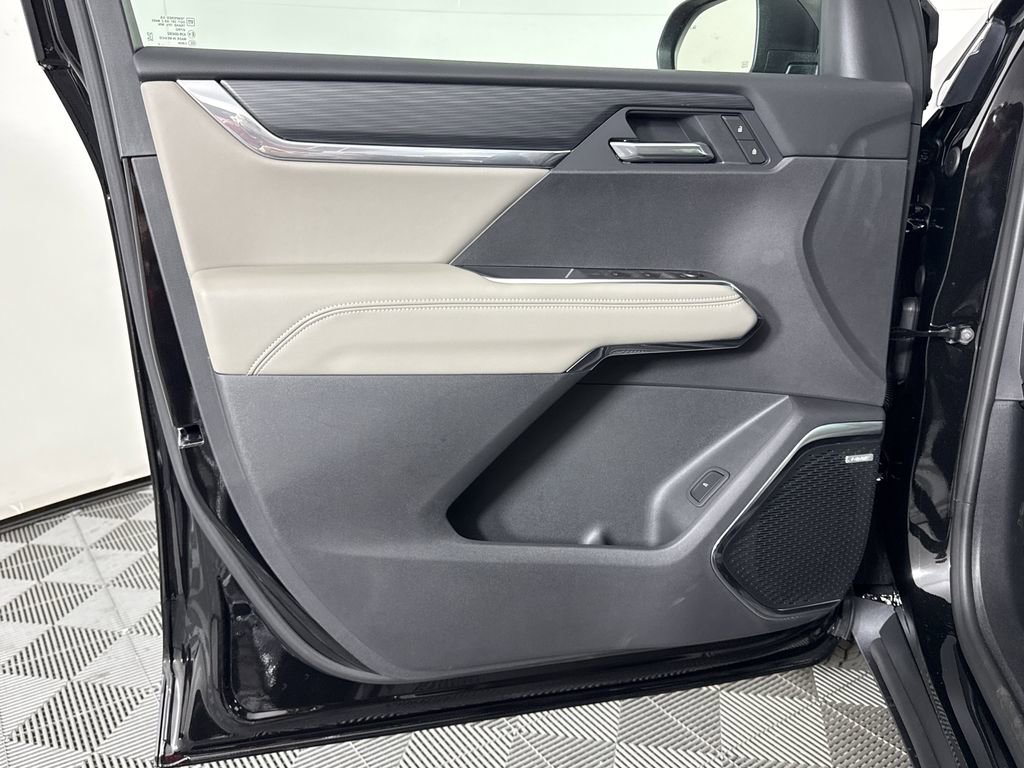 2026 Gmc Acadia Elevation photo 3