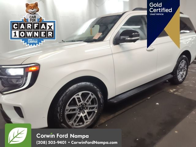 2025 Ford Expedition Active's photo