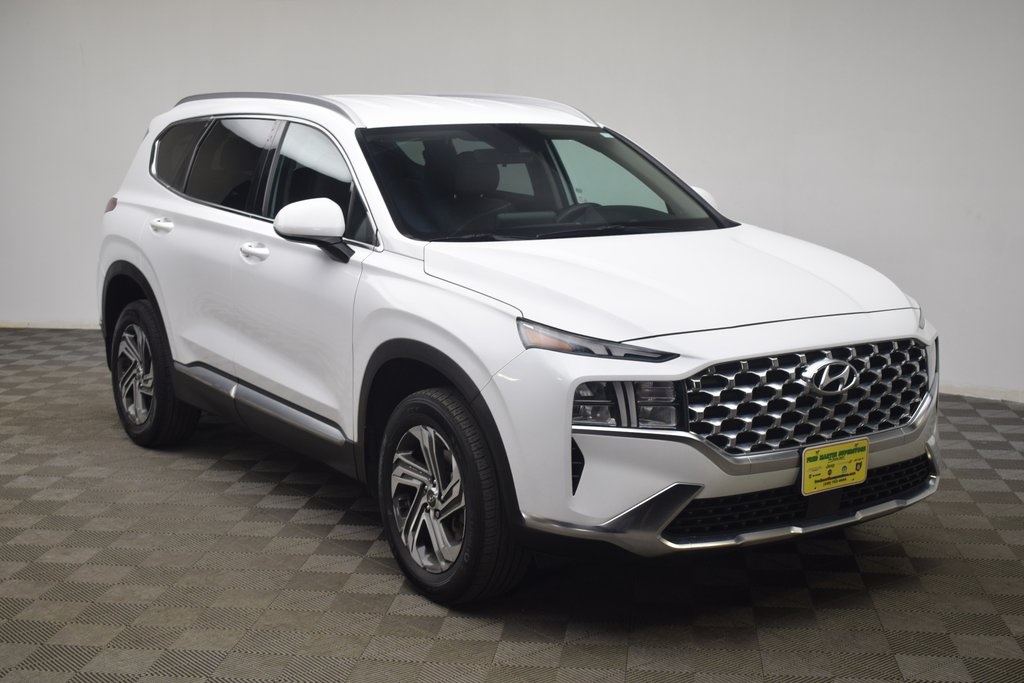 2022 Hyundai Santa Fe SEL's photo