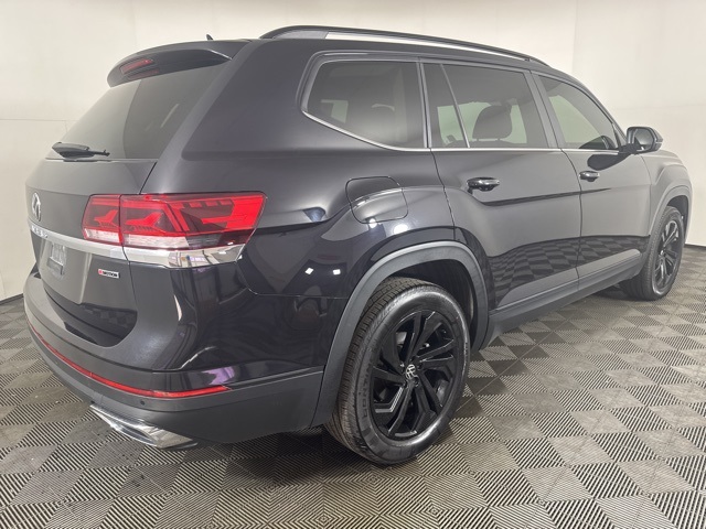 2022 Volkswagen Atlas SE Technology photo 2