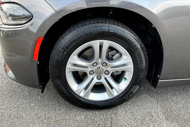 2021 Dodge Charger SXT photo 29