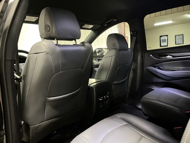 2024 Buick Enclave Premium photo 8