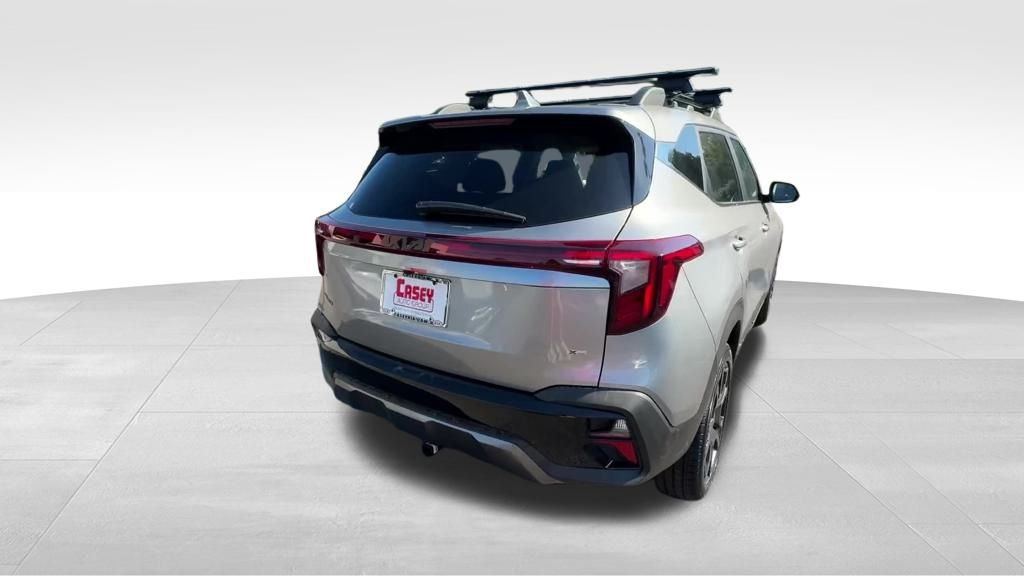 2025 Kia Seltos X-Line photo 2