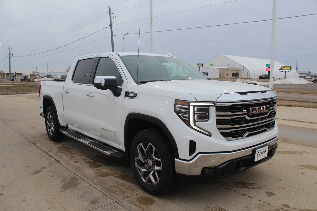 2026 GMC Sierra 1500 SLT's photo