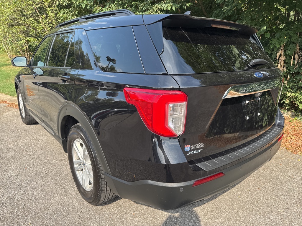 2021 Ford Explorer XLT photo 5
