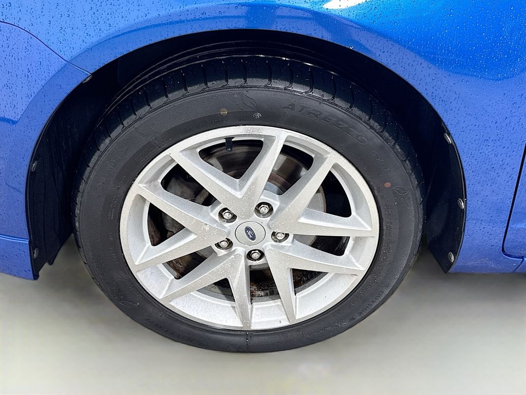 2012 Ford Fusion SEL photo 30