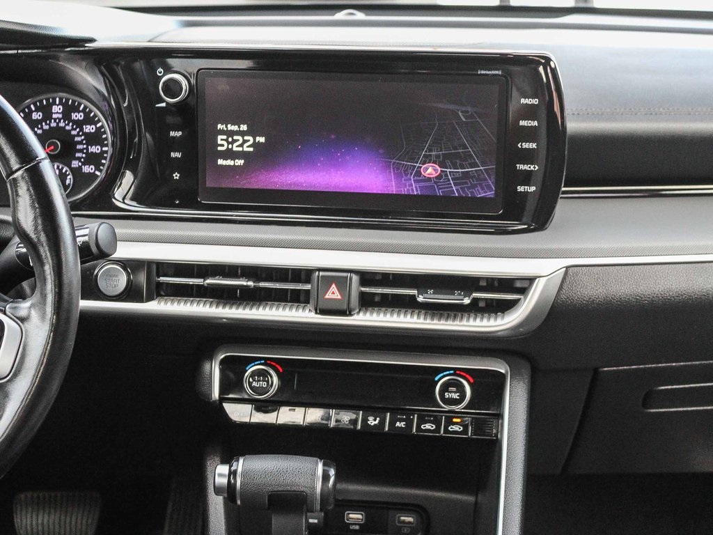 2023 Kia K5 GT-Line photo 13