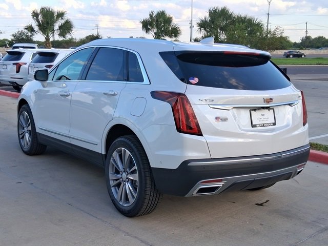 2025 Cadillac XT5 Premium Luxury photo 4