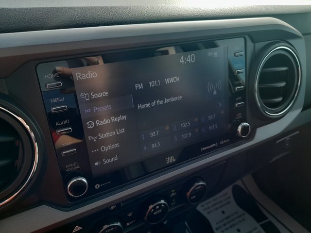 2023 Toyota Tacoma SR5 photo 18