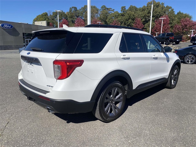 2022 Ford Explorer XLT photo 4