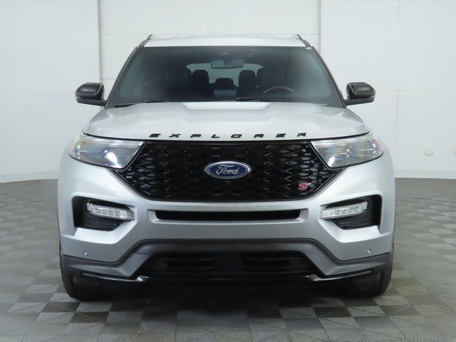 2020 Ford Explorer ST photo 2