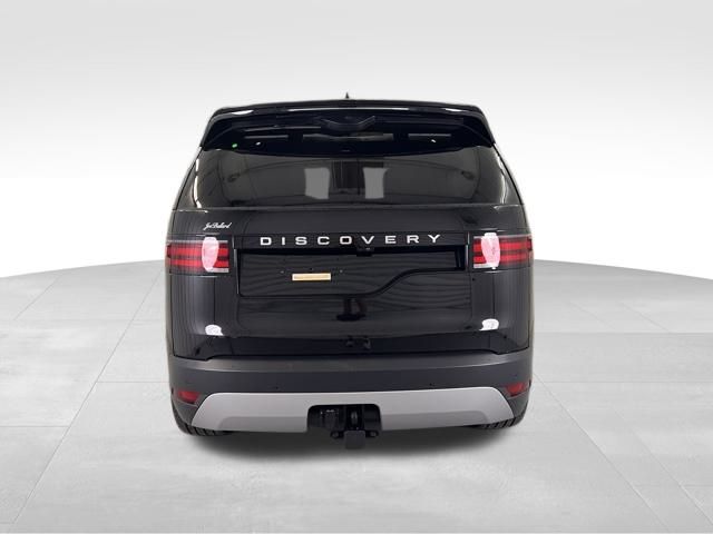 2025 Land Rover Discovery S photo 7
