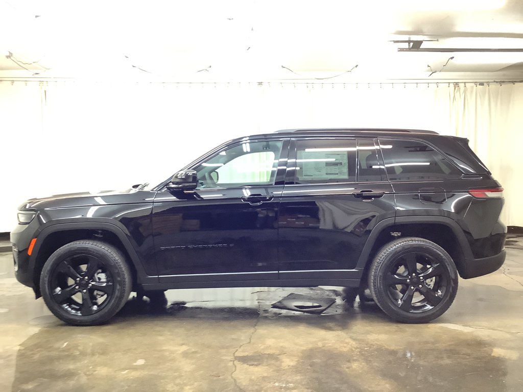 2025 Jeep Grand Cherokee Limited photo 6