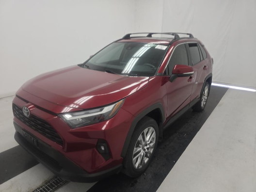 2023 Toyota RAV4 XLE Premium's photo