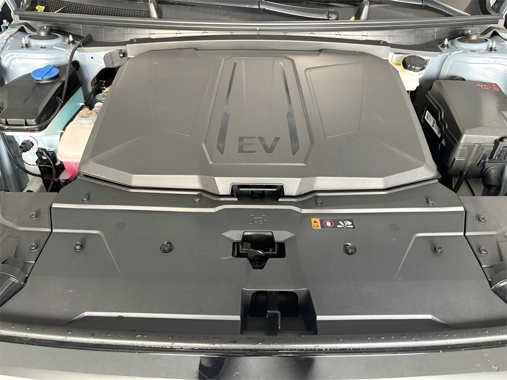 2025 Hyundai Ioniq 5 SEL photo 26