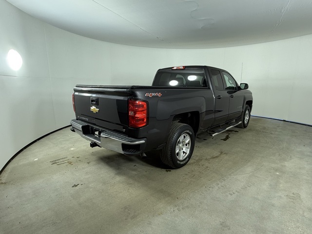 2016 Chevrolet Silverado 1500 LT photo 7