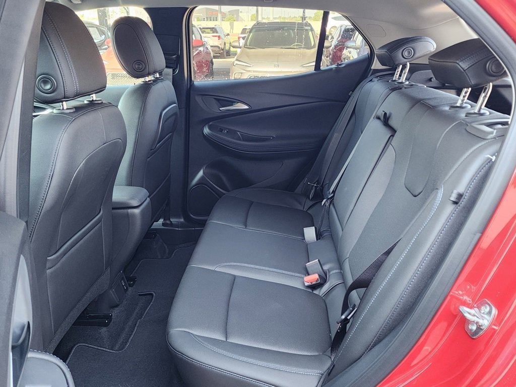 2026 Buick Encore GX Sport Touring photo 38