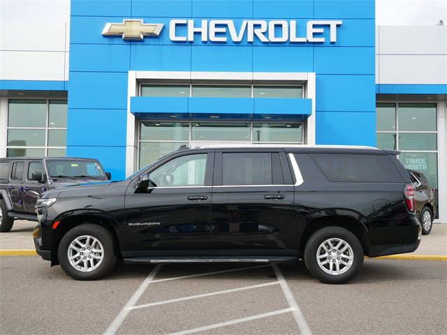 Certified 2023 Chevrolet Suburban LT with VIN 1GNSKCKD8PR232153 for sale in Roseville, Minnesota