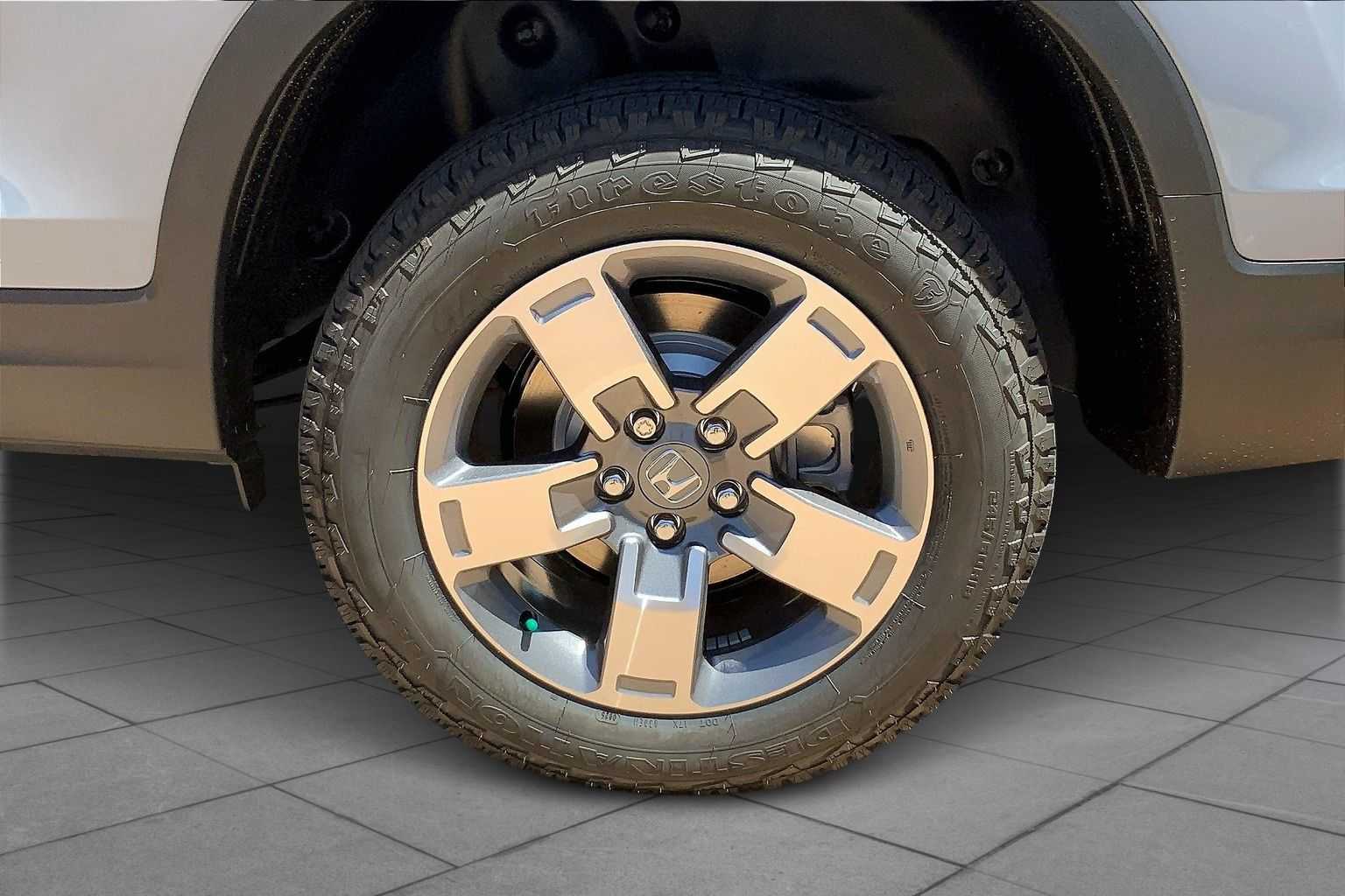 2025 Honda Ridgeline RTL photo 11