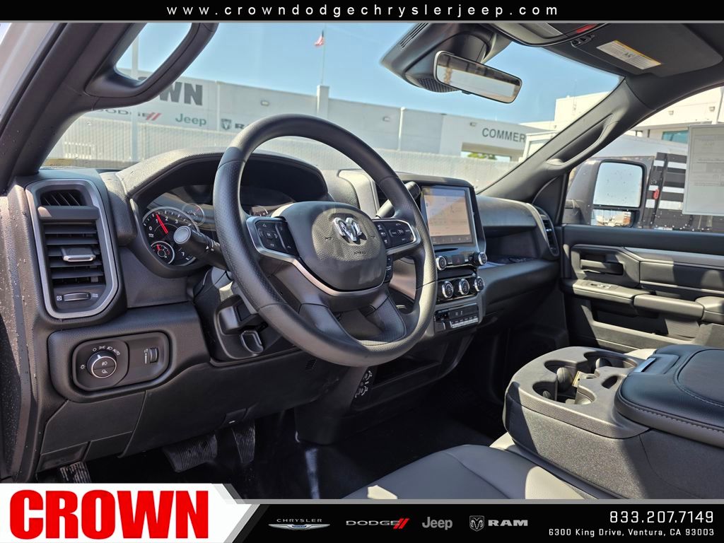 2026 Ram 3500 Tradesman photo 16