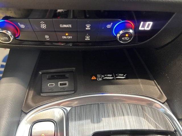2024 Buick Enclave Essence photo 21