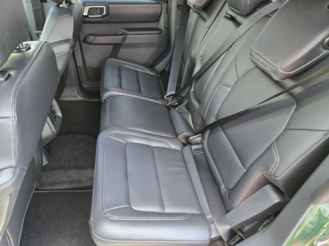 2025 Ford Bronco Outer Banks photo 18
