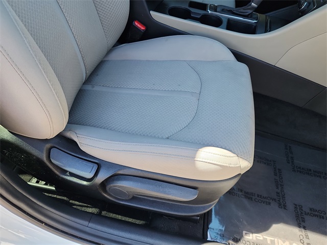 2018 Kia Optima LX photo 17
