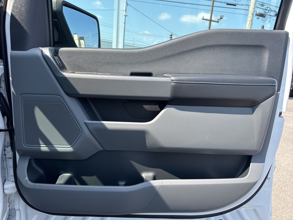 2021 Ford F-150 XLT photo 24