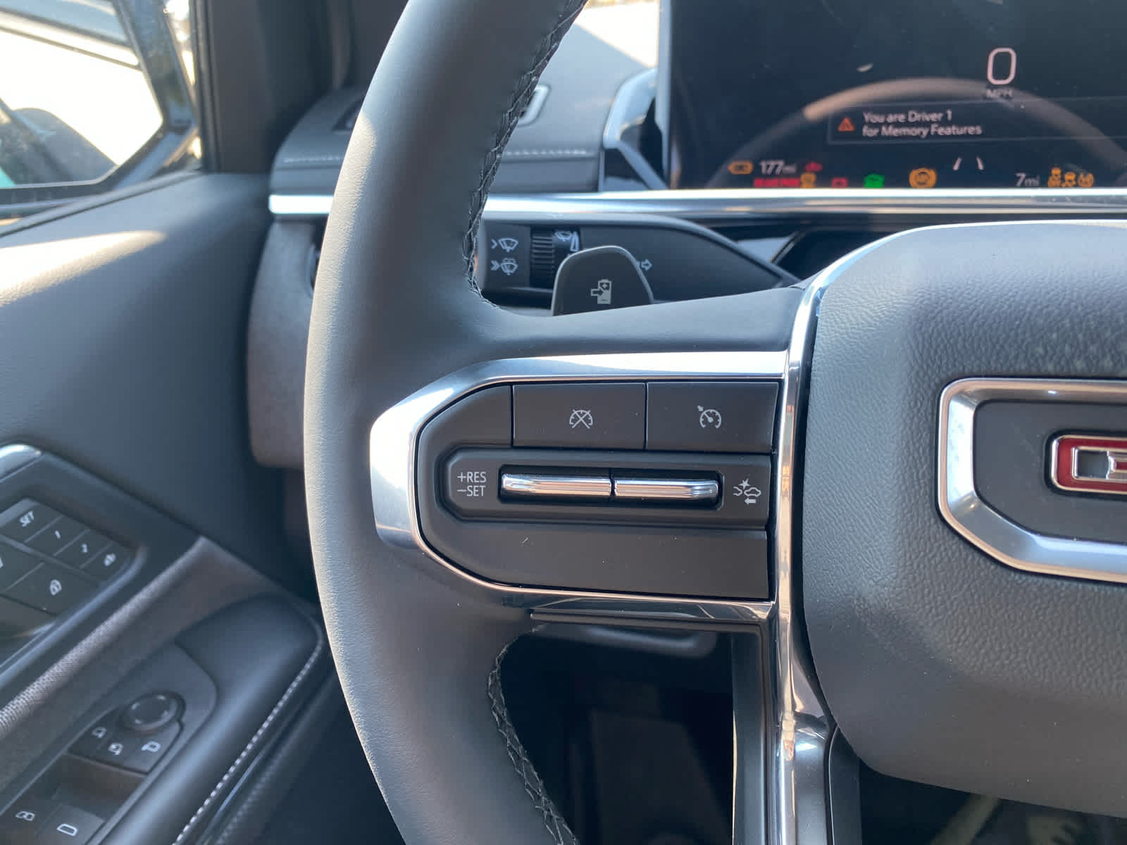 2026 Gmc Sierra Elevation photo 17