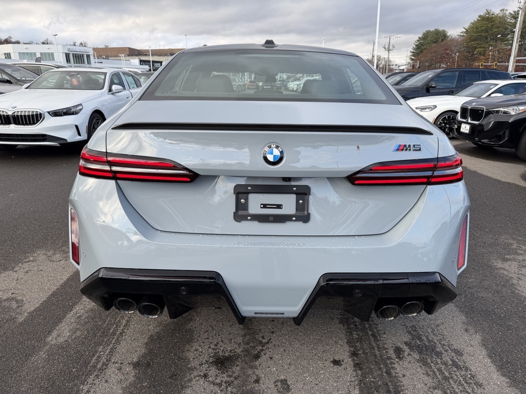 2026 Bmw M5 5 photo 4