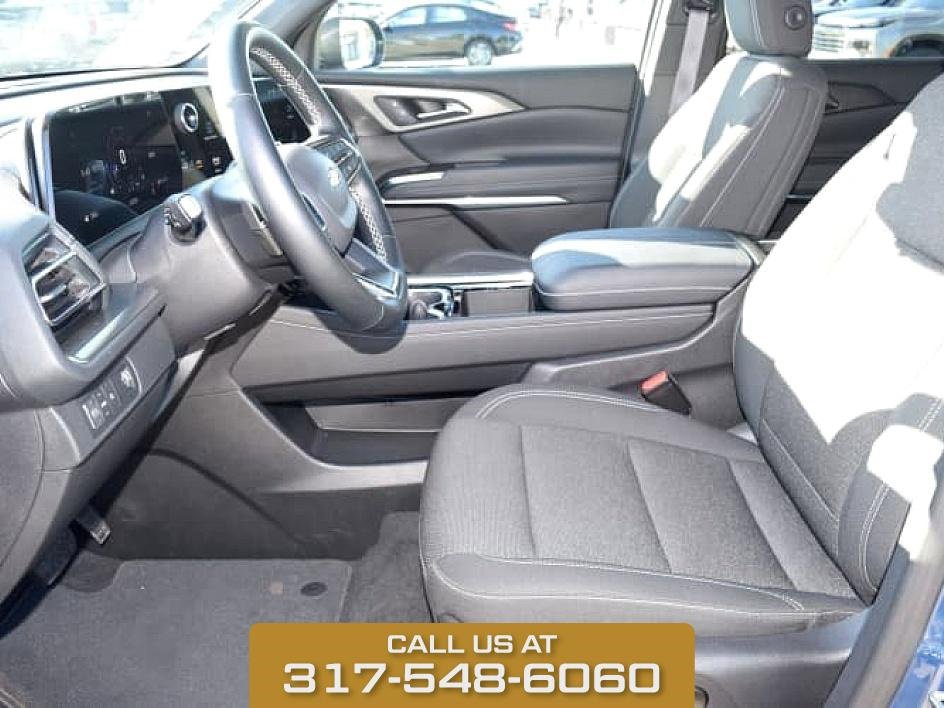 2025 Chevrolet Traverse photo 15