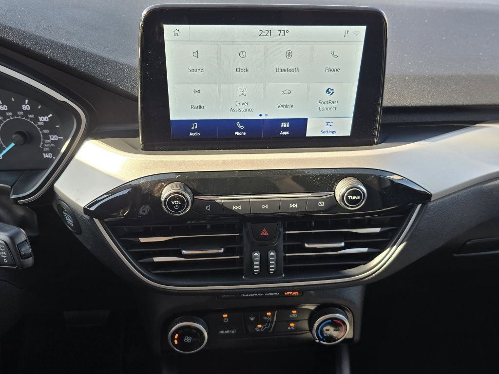 2022 Ford Escape SE photo 4