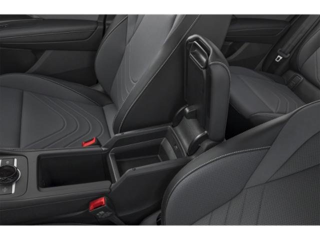2025 Volkswagen Tiguan SE photo 12