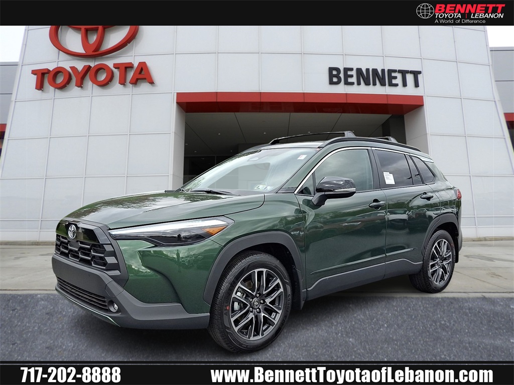 2026 Toyota Corolla Cross XLE's photo