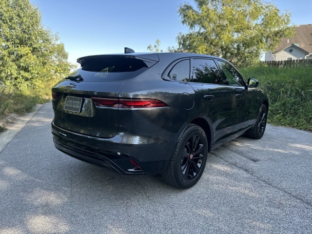 2022 Jaguar F-PACE P250 S photo 5