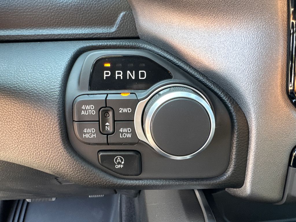 2025 Ram 1500 Big Horn Lone Star photo 29