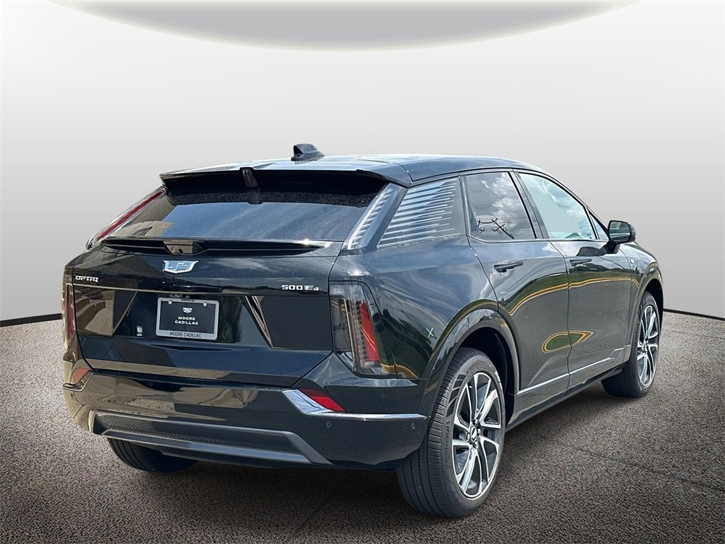 2025 Cadillac Optiq Sport photo 2