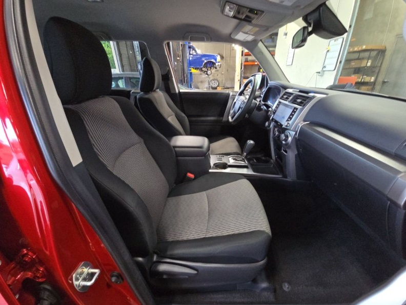 2024 Toyota 4Runner SR5 photo 12