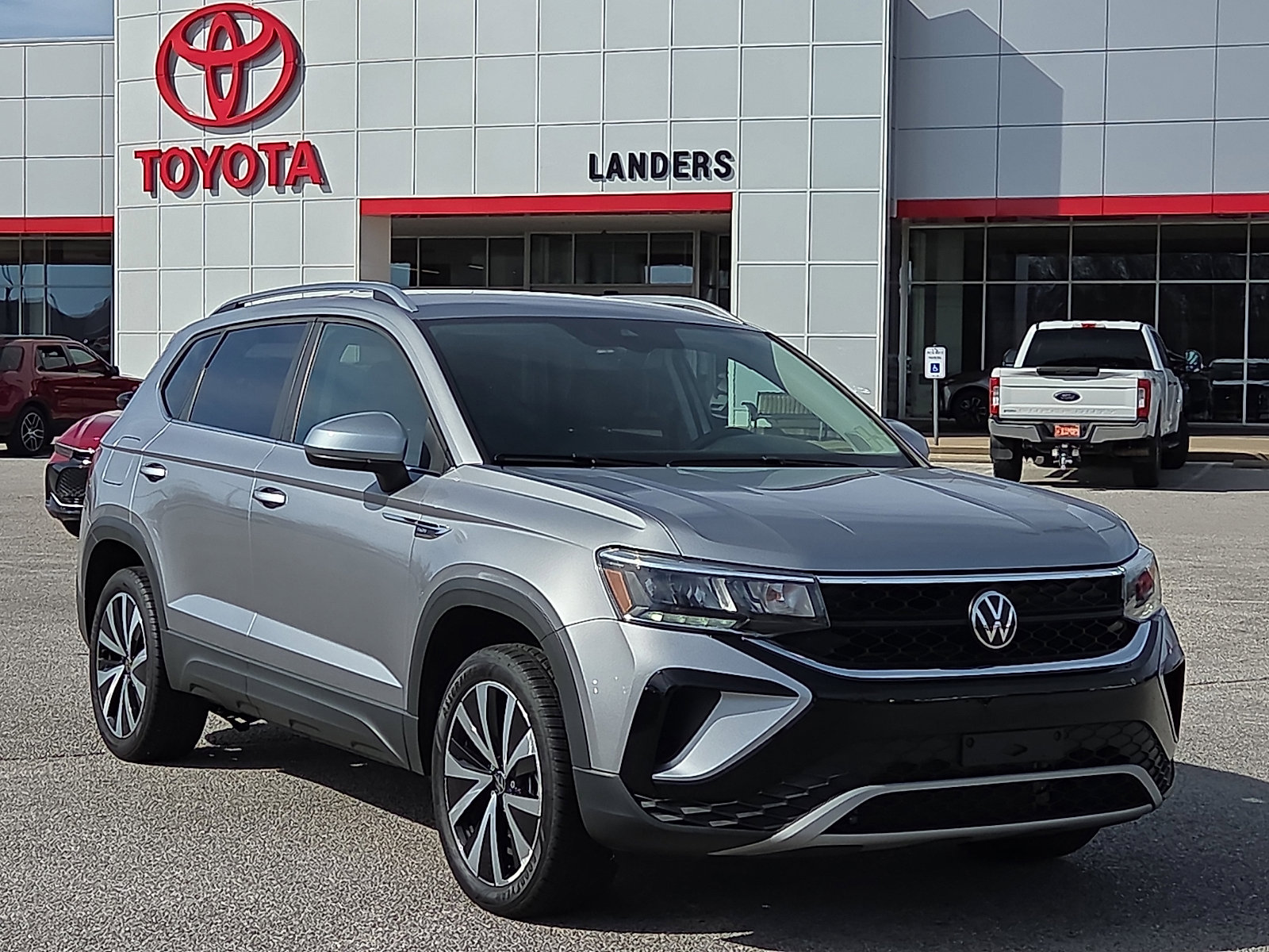 2024 Volkswagen Taos